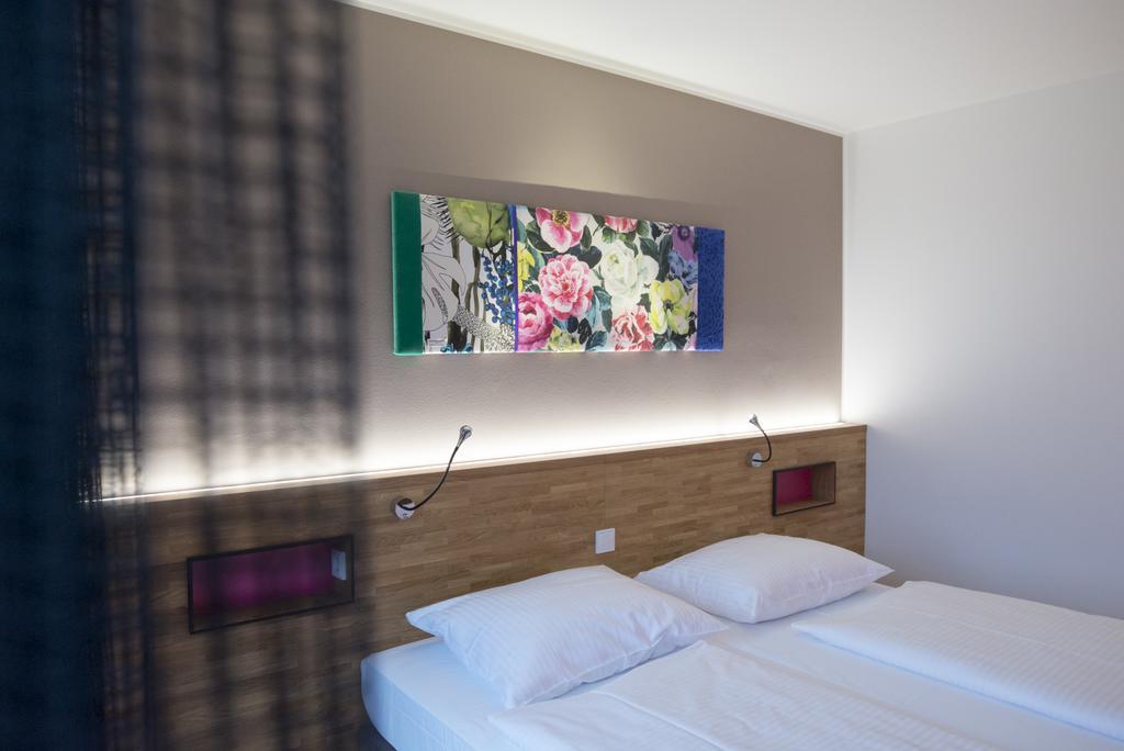 Fab Hotel Munich Exterior photo